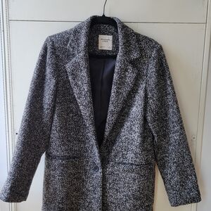 Abercrombie & Fitch Black and White Blazer Style Jacket